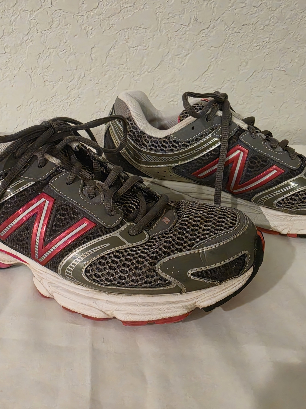 New Balance Kids Gray and Pink Athletic Sneakers